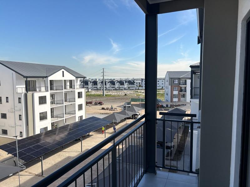 To Let 1 Bedroom Property for Rent in Sandown Western Cape